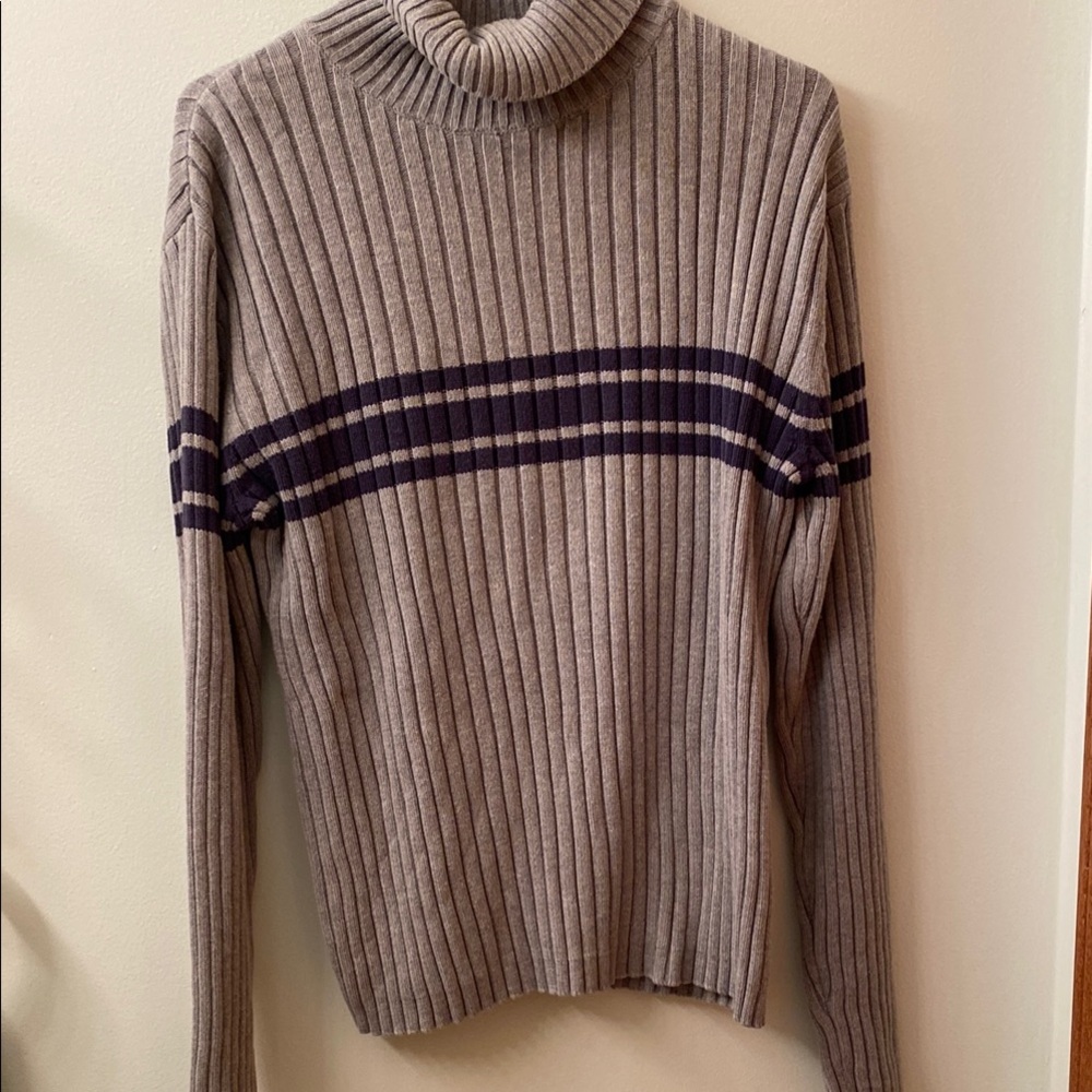 Men’s Large sweater